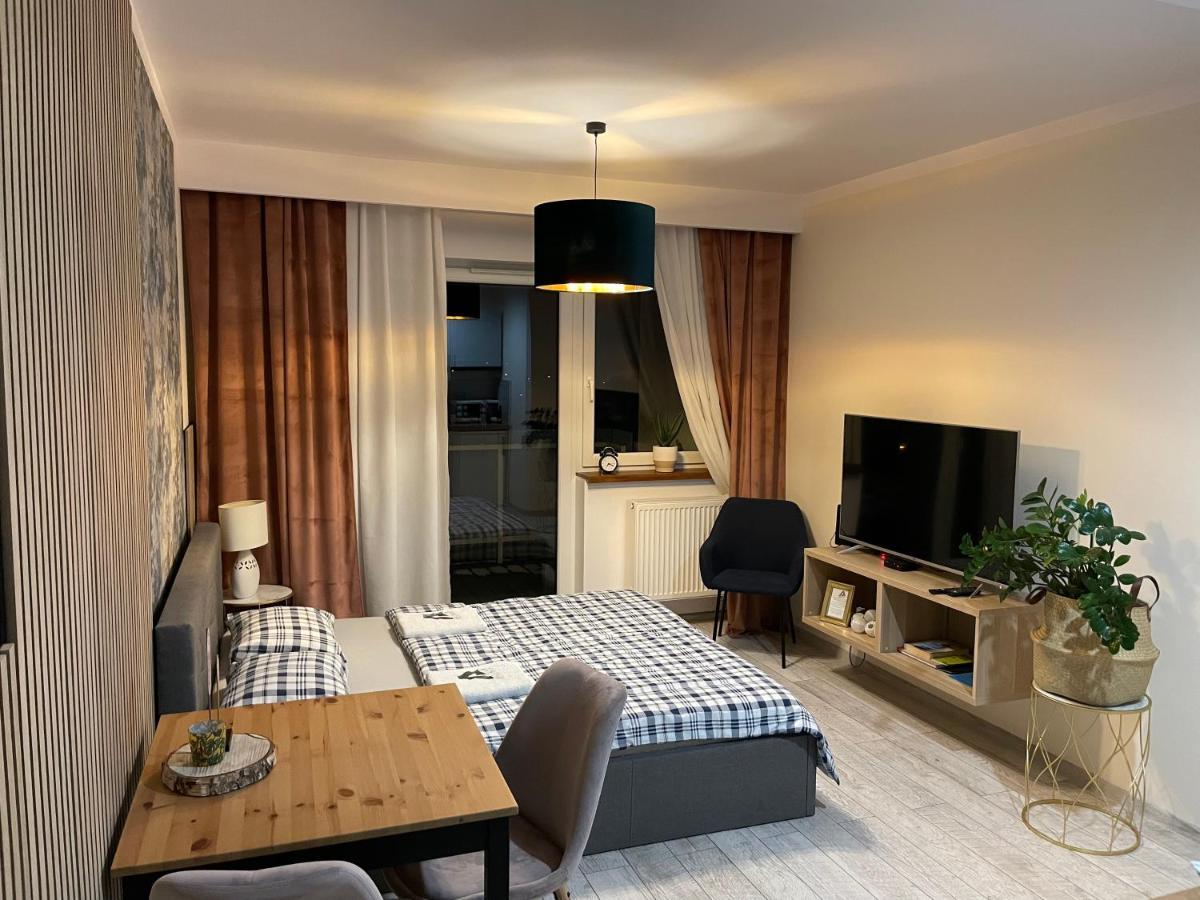 Apartament Royal Chelmonskiego Śrem Exterior foto